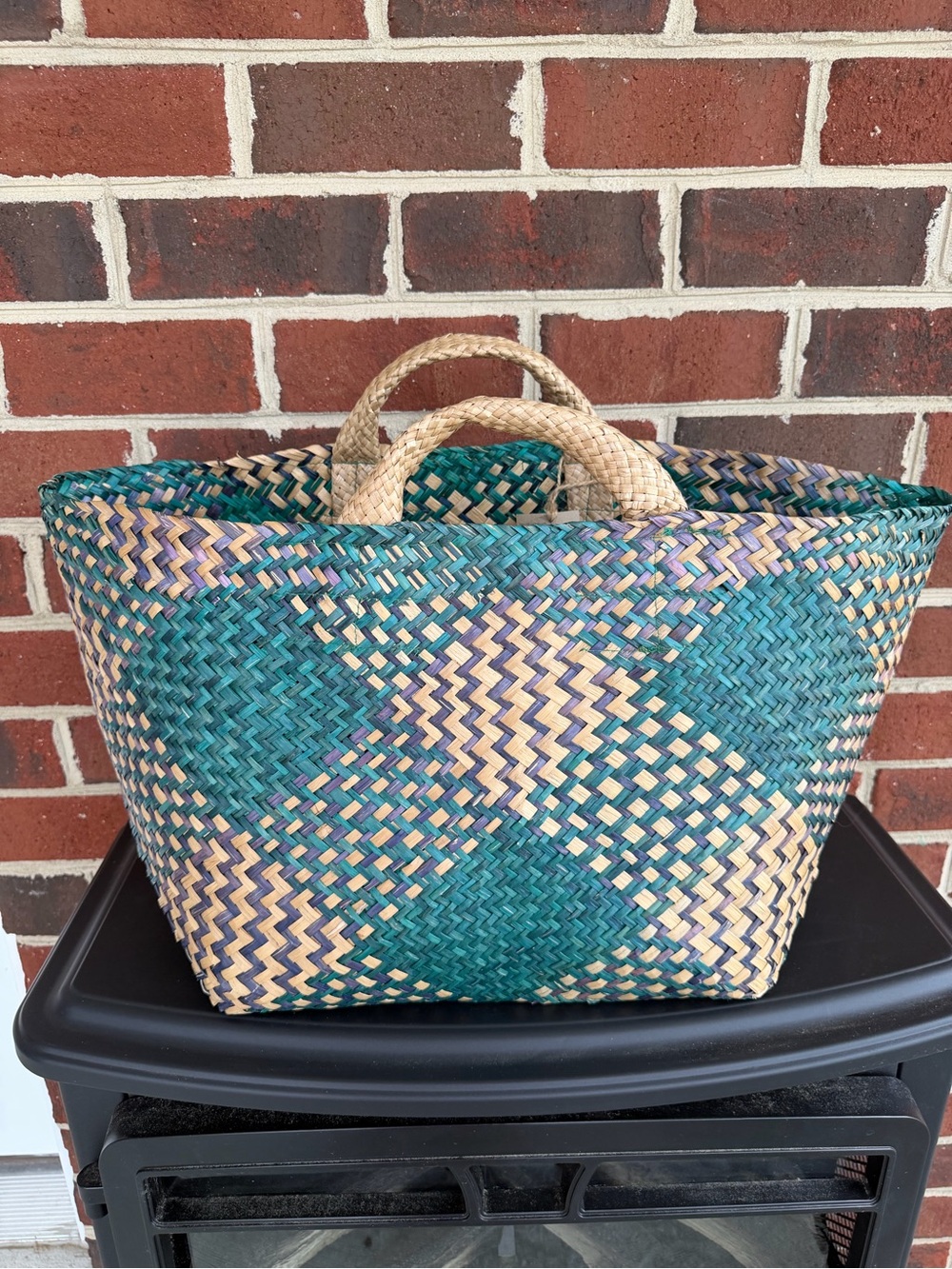Pier 1 Woven Straw Tote Bag in Teal and Natural - Stylish Beach & Market Bag